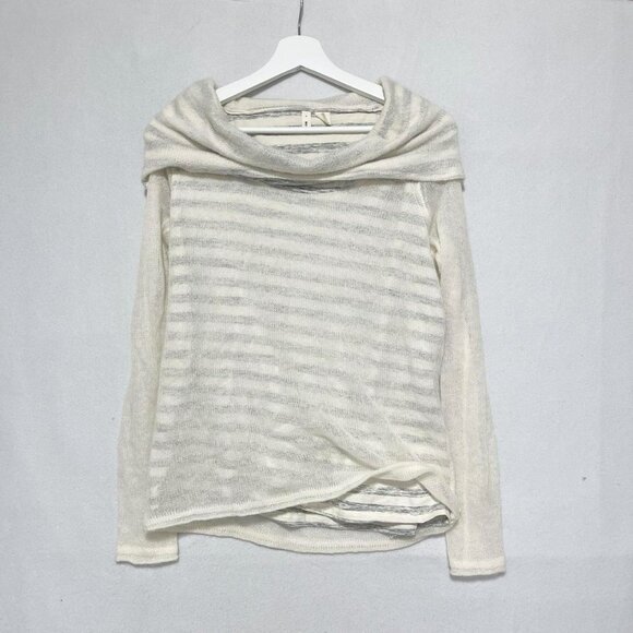 Anthropologie moth sweater size S runs bigger - Picture 4 of 8